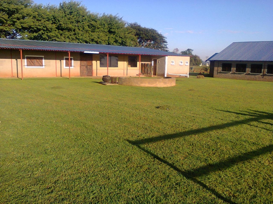 8 Bedroom Property for Sale in Brits Rural North West